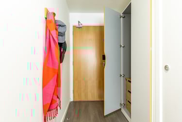 Platinum En Suite - Image 4